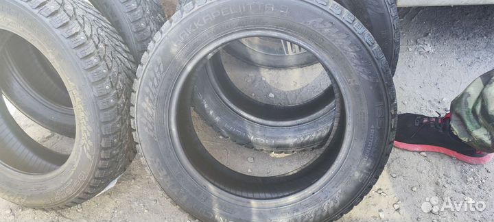 Goodyear UltraGrip 185/60 R15 88