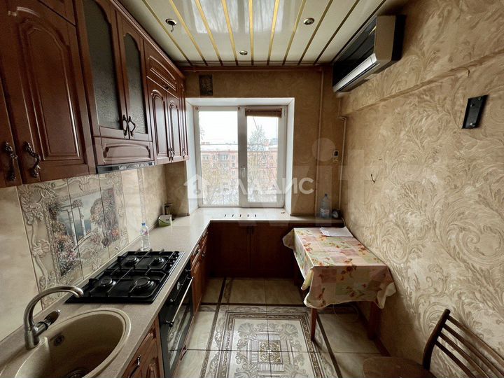 Комната 24 м² в 2-к., 5/5 эт.