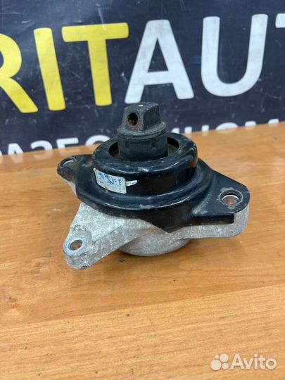 Подушка двигателя левая Kia Quoris 1 G8BE