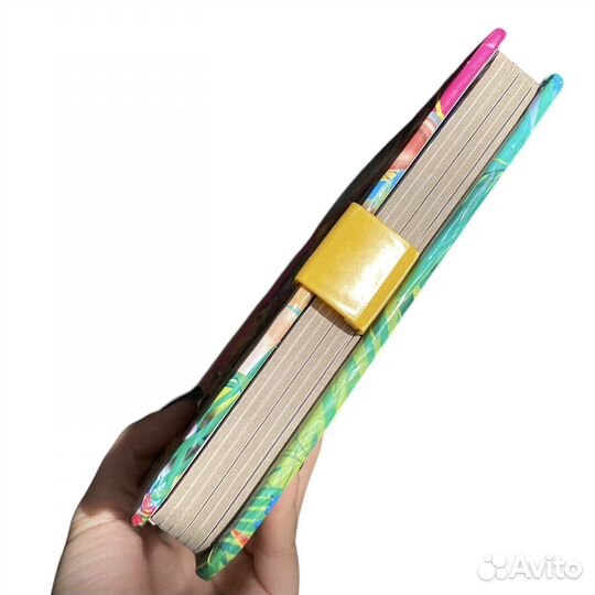 Книга Басни И. Крылова