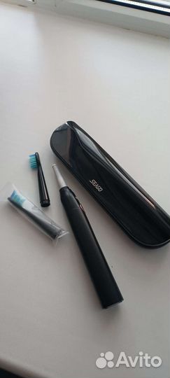 Зубная щетка электрическая