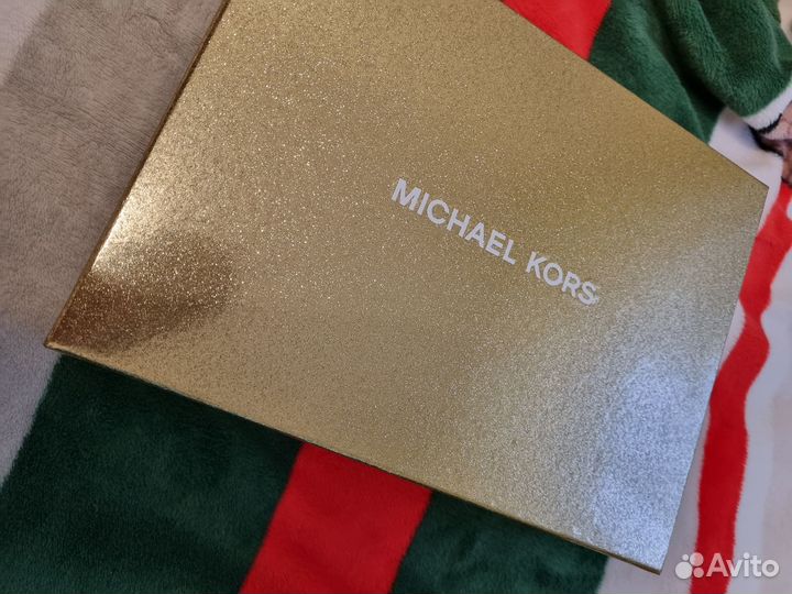 Michael kors Комплект шапка+перчатки