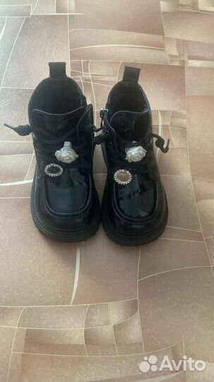Ботинки весенние для девочки