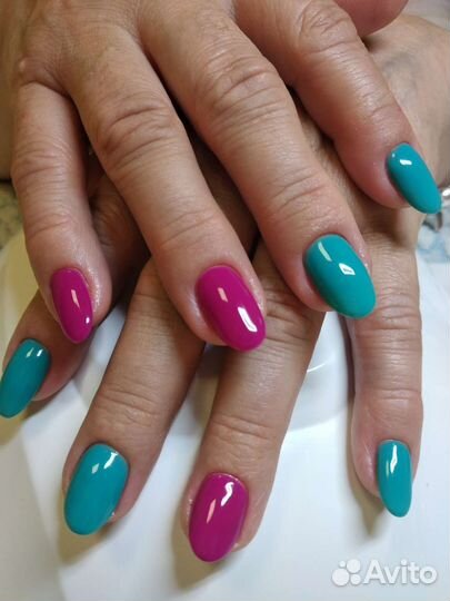 Маникюр и педикюр