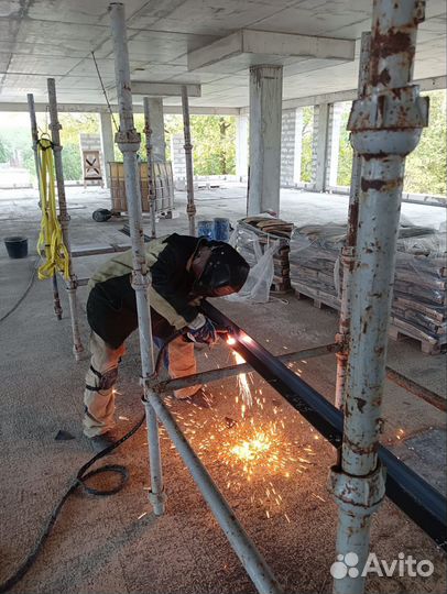 Сварщик-монтажник