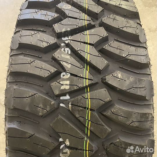 Kumho Road Venture MT71 285/70 R17 121