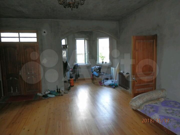 Дом 266 м² на участке 13,7 сот.