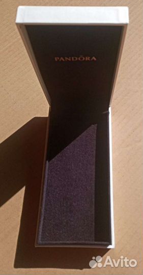Коробка от фирмы Pandora