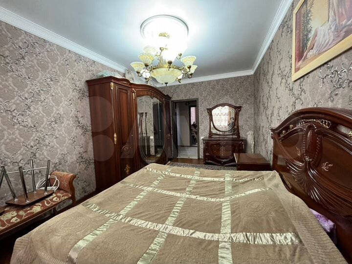 4-к. квартира, 100 м², 9/11 эт.