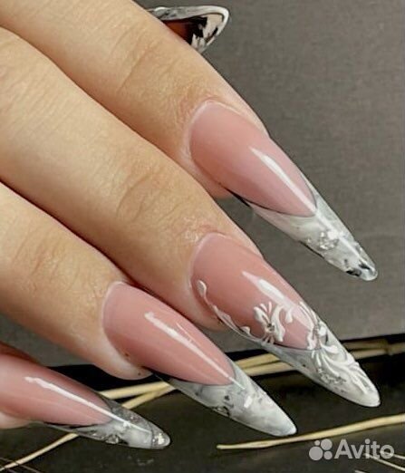 Маникюр с покрытием