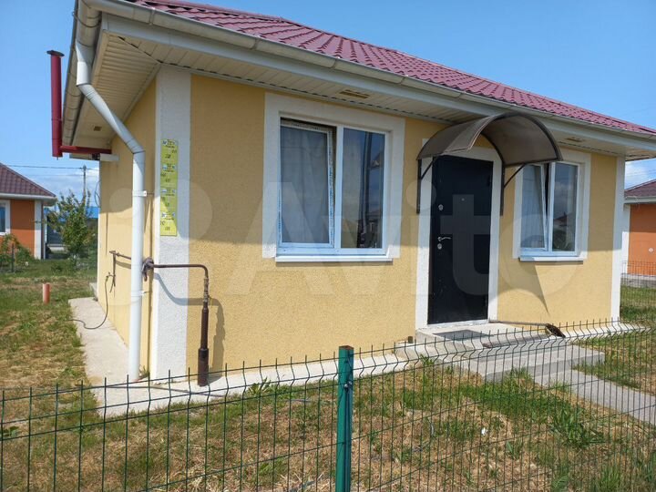 Дом 37,8 м² на участке 3 сот.