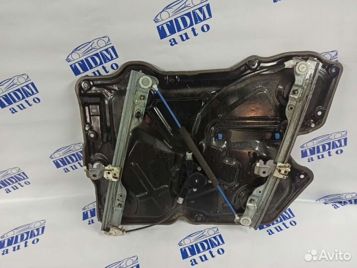 Стеклоподъемник левый передний Nissan Altima L32