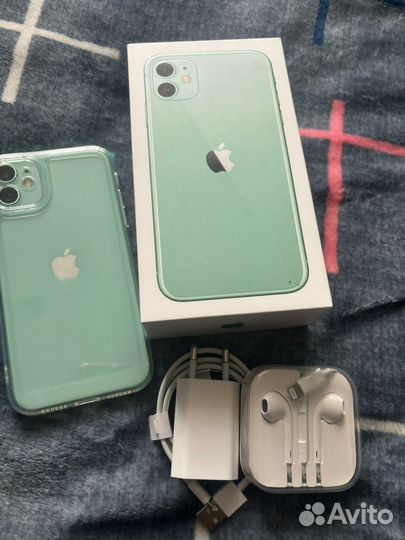 iPhone 11, 64 ГБ