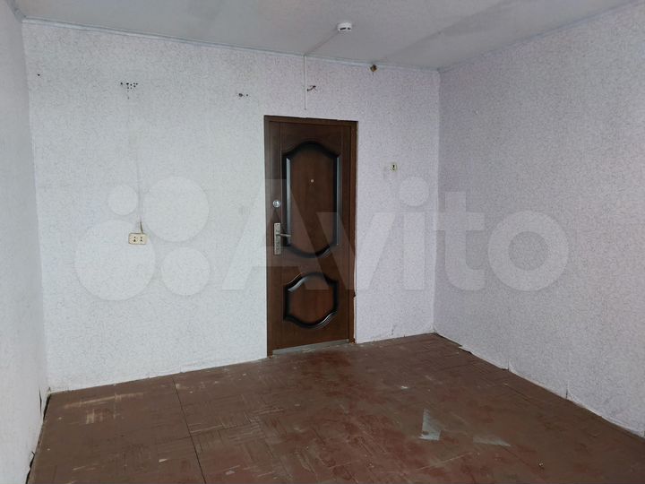 Комната 13,7 м² в 8-к., 9/13 эт.