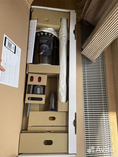 Пылесос Dyson outsize absolute