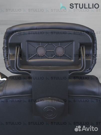 Офисное кресло (геймерское). Кресло для директора