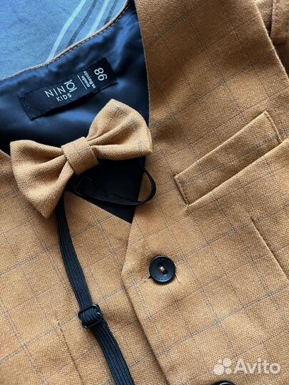 Костюм праздничный на мальчика 98