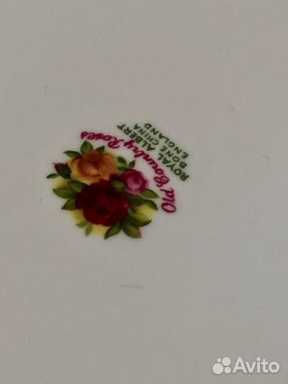 Тарелка. Диаметр -20,5 см. Royal Albert