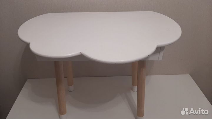 Детский стол
