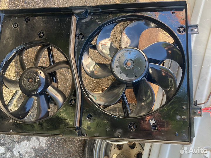 Продам бампер на Фольксваген гольф 4