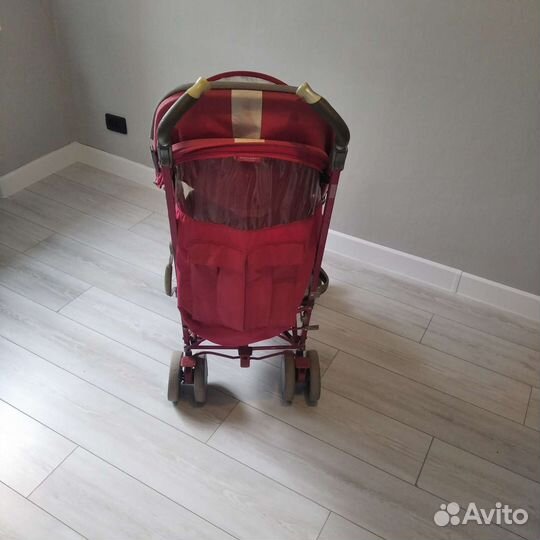 Прогулочная коляска трость maclaren