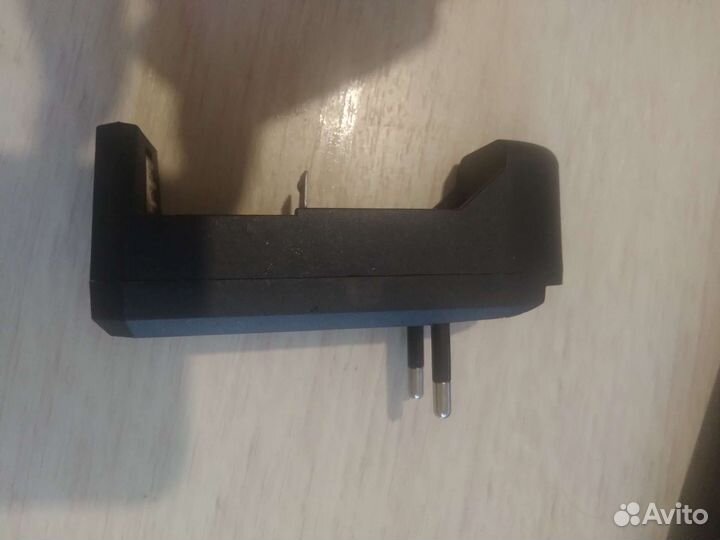 Зарядка для аккумулятора 18650