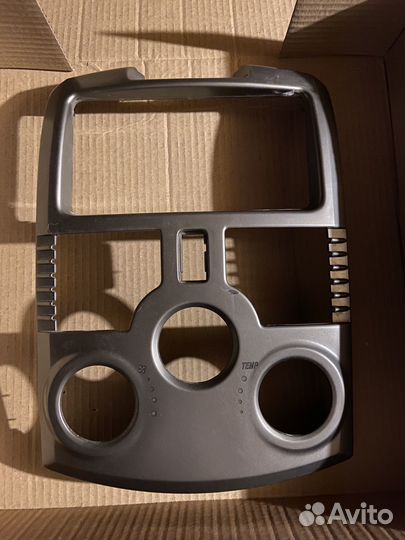 Рамка магнитолы Toyota Rush