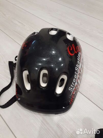 Ролики и шлем