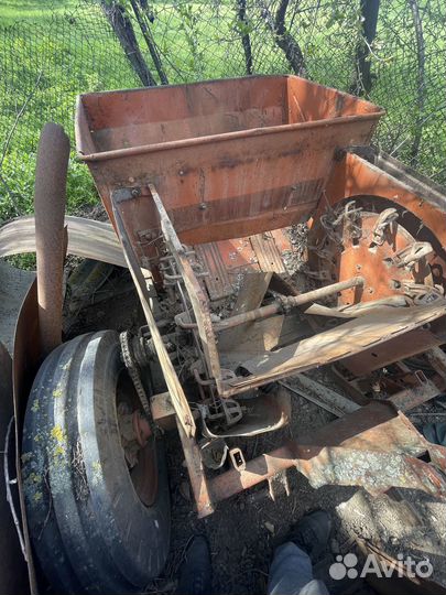 Картофелесажалка, 1990