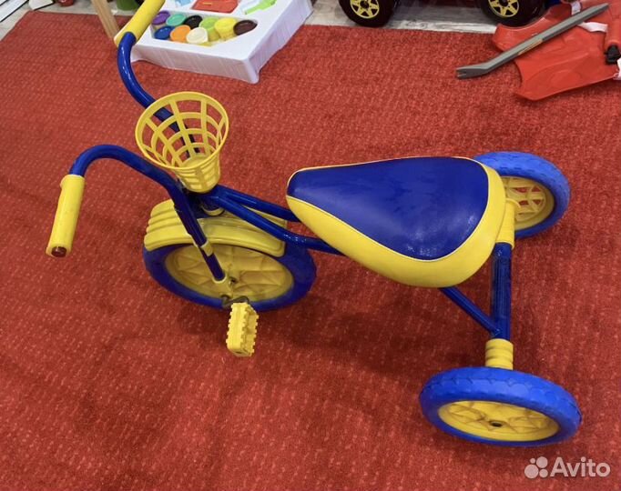 Велосипед трехколесный зубренок