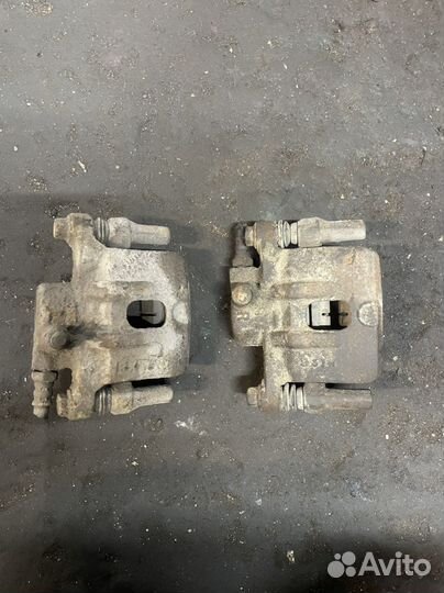 Mitsubishi lancer 9 Задний суппорт