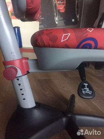 Детское растущее кресло