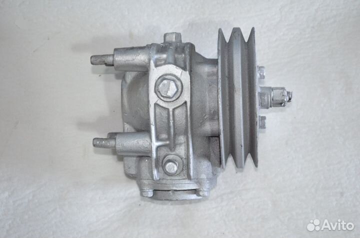 Редуктор привода вентлятора со шкивом 71-1308298