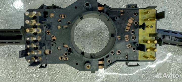 Подруливой переключатель Ауди А6 С4