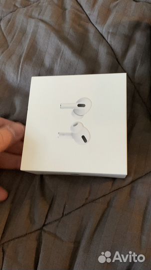 Коробка от airpods pro