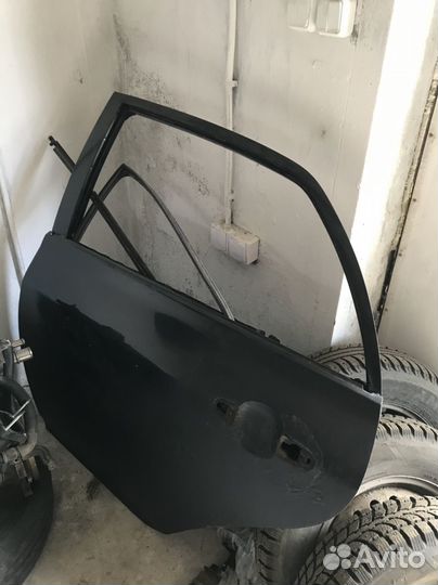 Левая дверь тойота королла