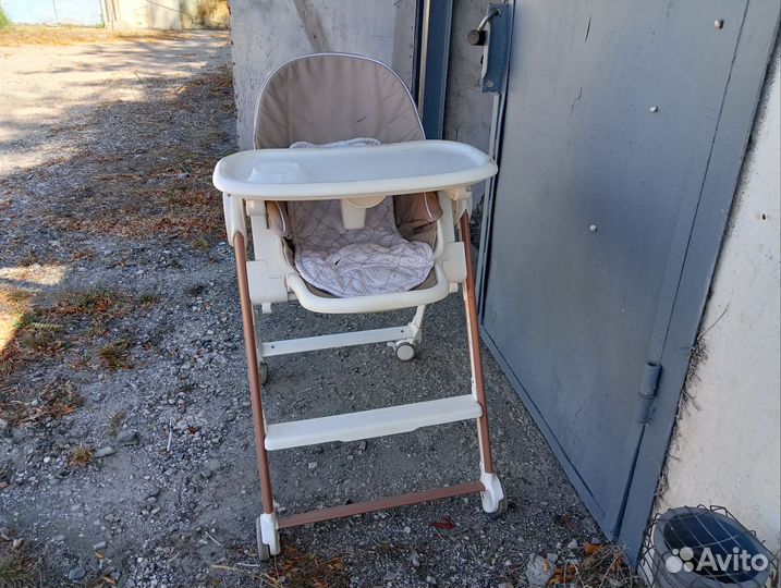 Стульчик для кормления happy baby