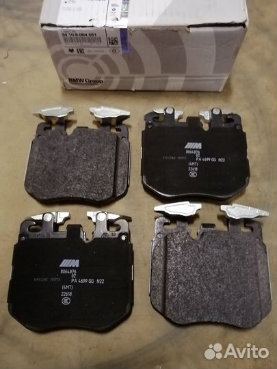 Колодки тормозные передние 34 10 8 064 561 BMW
