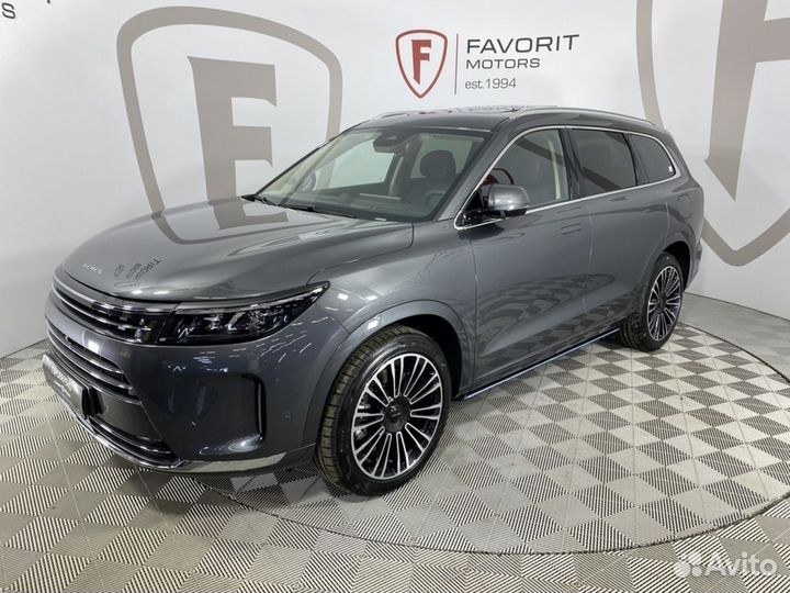 Seres M7 1.5 AT, 2024