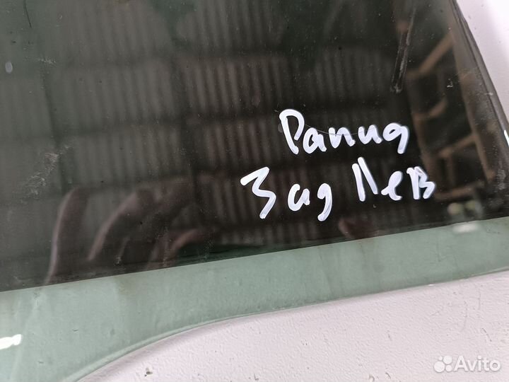 Стекло задней левой двери Skoda Rapid