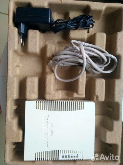 Роутер Mikrotik RB951Ui-2HnD