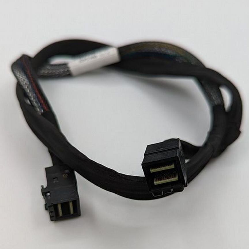 [00KC953] Кабель 00kg403, Ibm X3550 M5, Sas