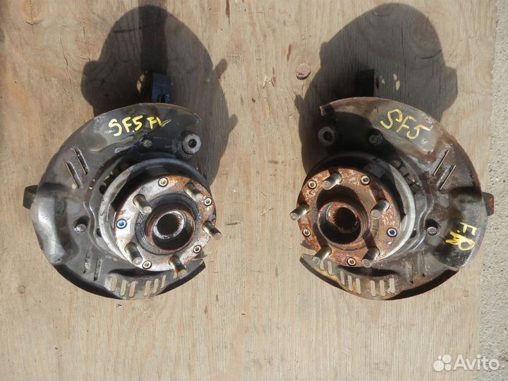 Ступица поворотный кулак Subaru Forester Legacy