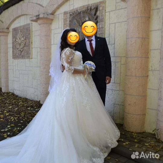 Свадебное платье