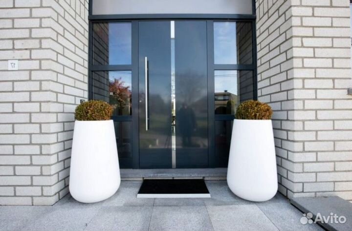 Пластиковая дверь / входная группа