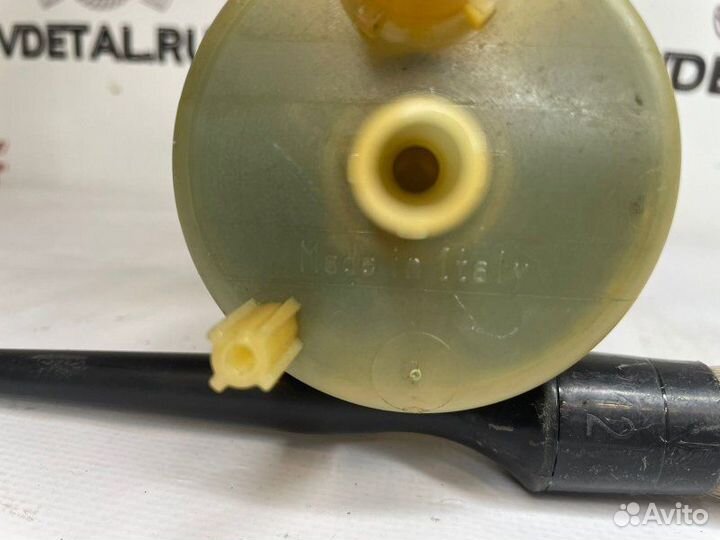 Бачок гидроусилителя руля Volvo S80 седан B8444S