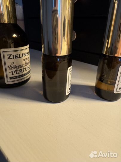 Zielinski rozen Ginger, Patchouli. Lemongrass