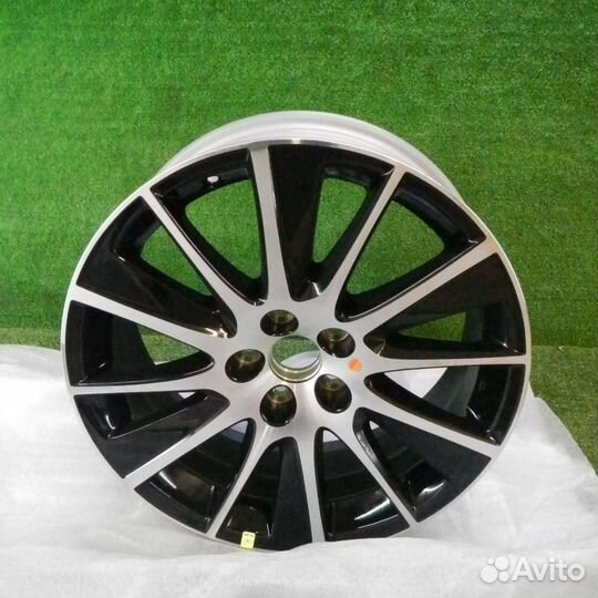 Диск литой Тойота Хайлендер 3 (2013-2016)