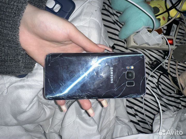 Samsung Galaxy S8, 4/64 ГБ