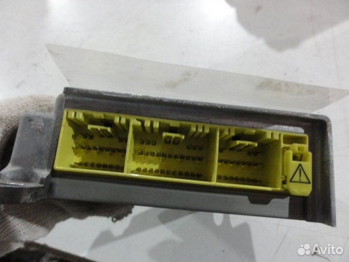 Блок управления AIR BAG Mitsubishi Lancer CS9 4G18